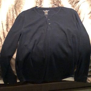 Men’s AE Henley shirt